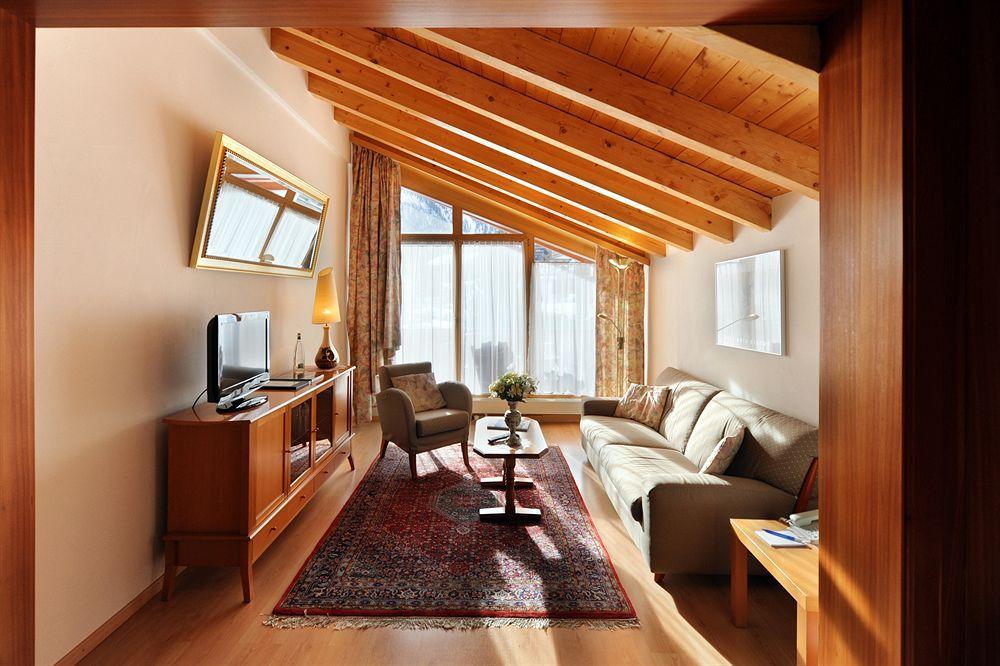 Hotel Tschugge 4*